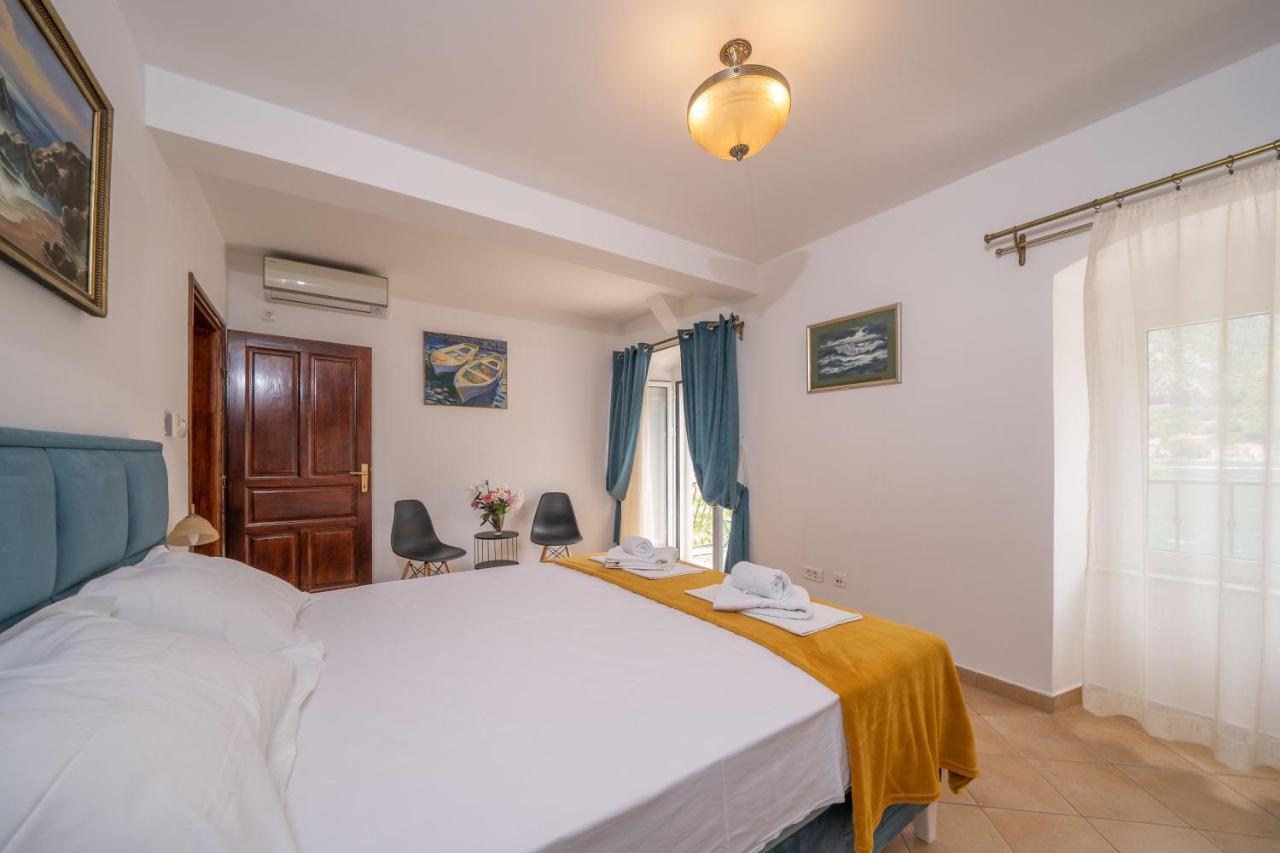 Dobrota Blue Apartment Kotor Luaran gambar